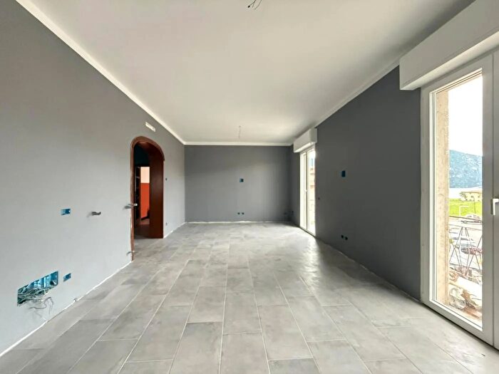 Appartamento trilocale in vendita in Via Risorgimento Traversa Terza, Iseo