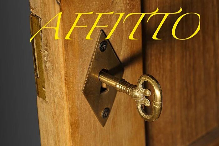 Appartamento quadrilocale in affitto in Cento Fe Via Garibaldi, Cento Paese, Cento