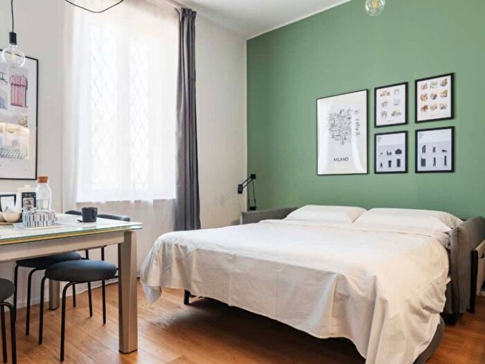 Appartamento bilocale in affitto in Via Carlo Imbonati, Dergano, Milano
