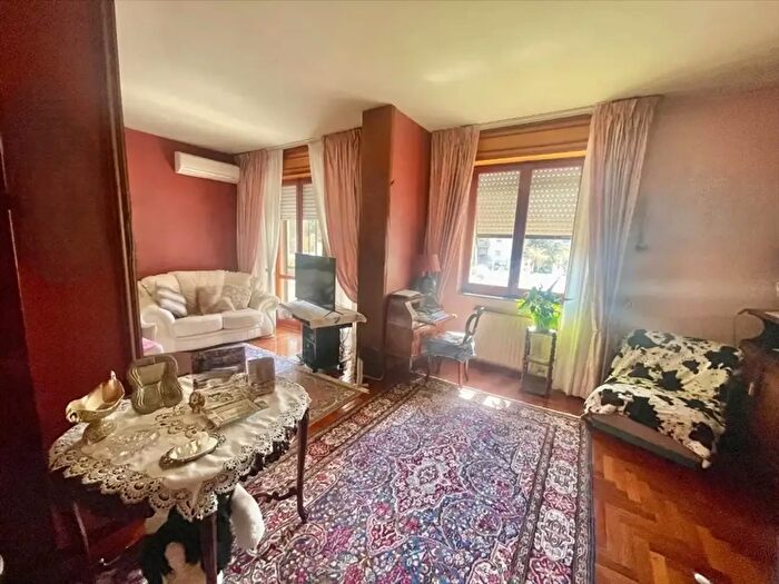 Appartamento con 5 locali in vendita in Via Palmi, Reggio Calabria