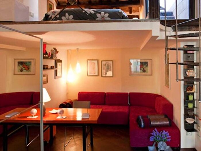 Appartamento bilocale in affitto in Via dei Cappellari, Campo de' Fiori, Roma