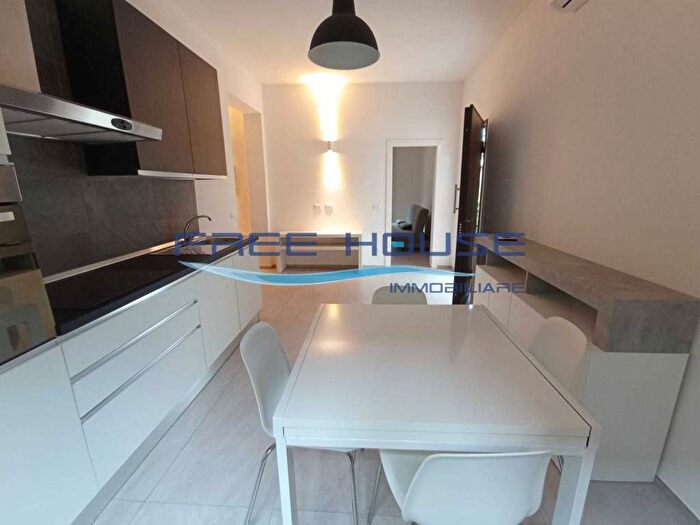 Appartamento trilocale in affitto in Via Caduti per la Libertà, Pinarella, Cervia