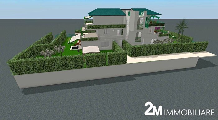Appartamento con 5 locali in vendita in Viareggio