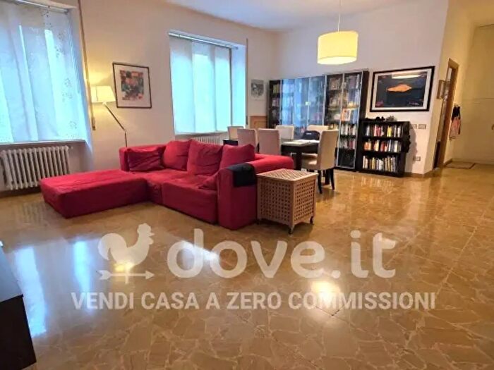 Appartamento con 5 locali in vendita in Via Vicenza Snc, Viterbo