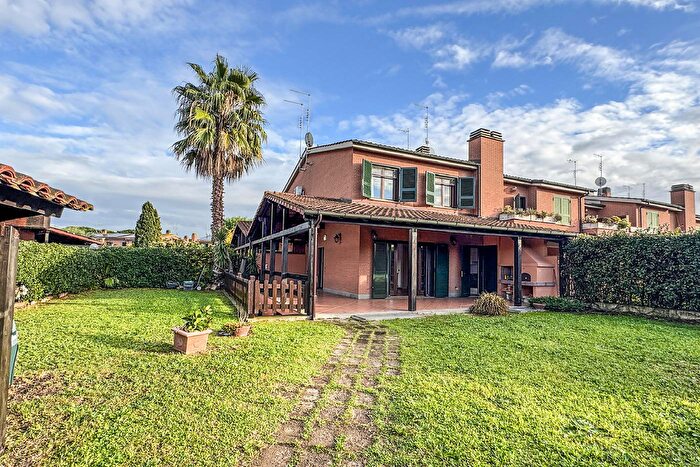 Casa con 5 locali in vendita in Via Ermanno Wolf Ferrari, Roma