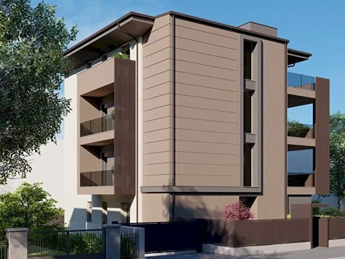 Appartamento con 5 locali in vendita in Viale Zampieri Vespignani, Imola