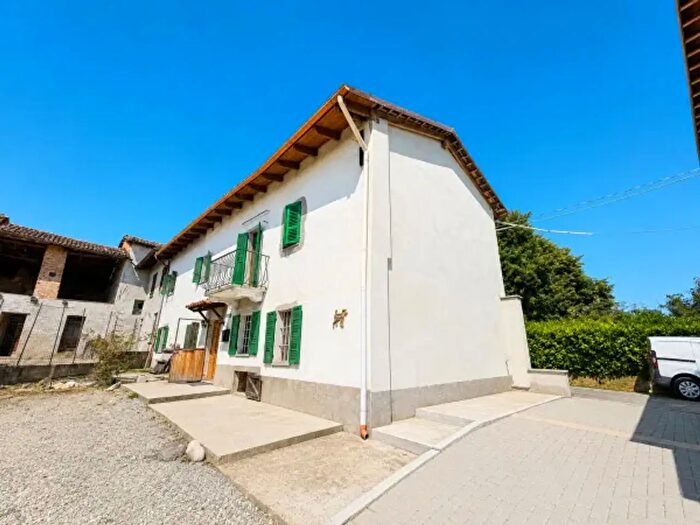 Casa con 5 locali in vendita in Strada Valgera, Asti