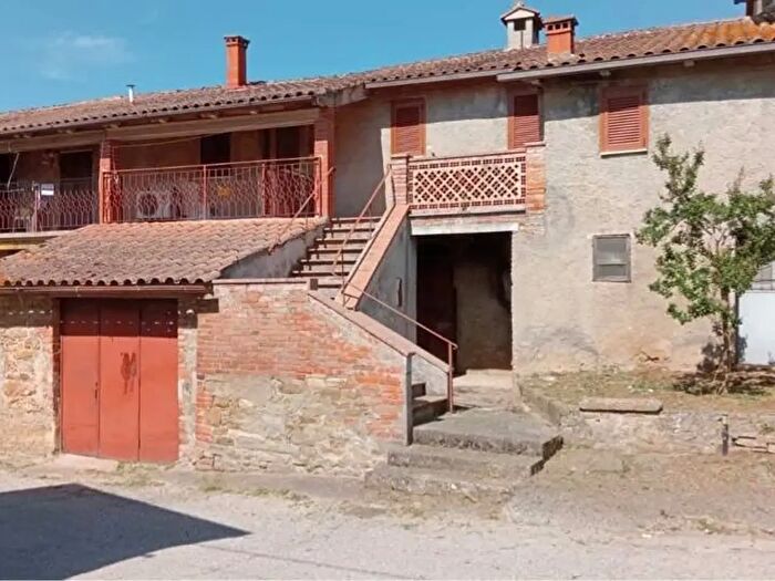 Casa quadrilocale in vendita in Magione