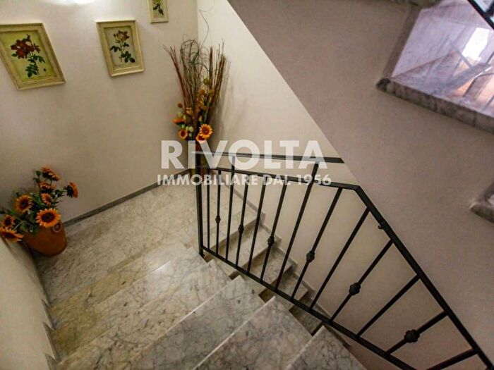 Case in Vendita e in Affitto - 3