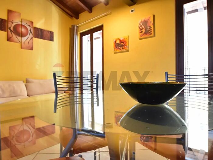 Appartamento bilocale in vendita in Via Gramsci, Arona