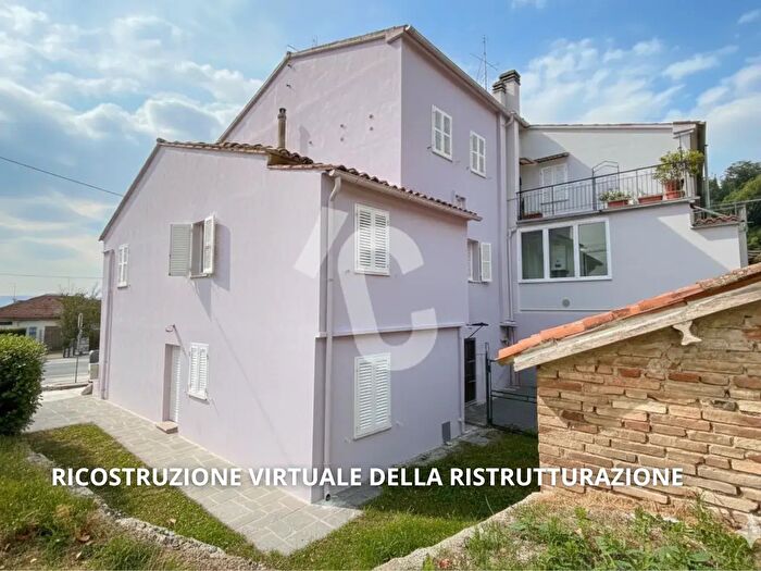 Casa in vendita in Jesi