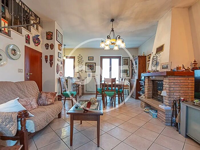 Casa trilocale in vendita in Via San Matteo, SantEufemia A Maiella