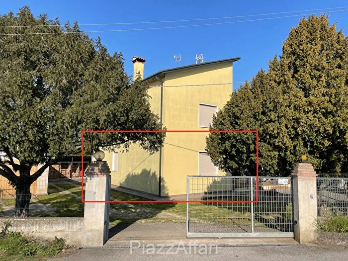 Casa con 5 locali in vendita in Via Cambroso, Codevigo