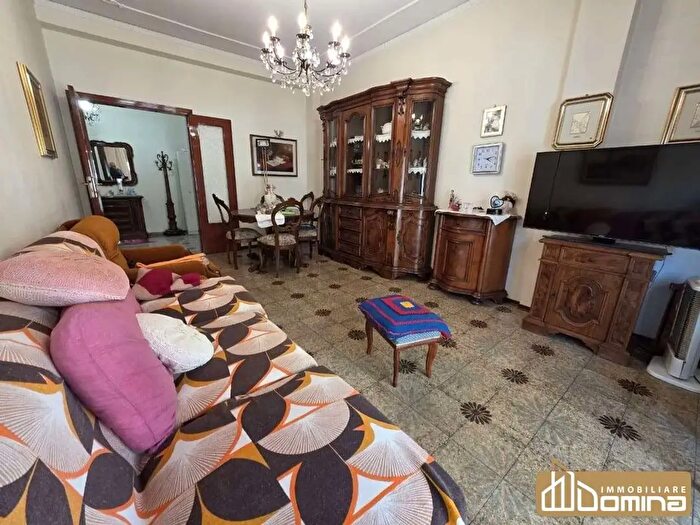 Appartamento trilocale in vendita in Via Fermo, Ancona