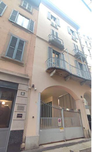 Appartamento bilocale in affitto in Via del Bollo, Duomo, Milano