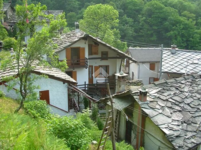 Casa trilocale in vendita in Località Almesio, Ceres