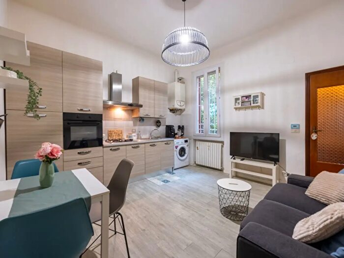 Appartamento bilocale in vendita in Via Filippo Argelati, Bologna