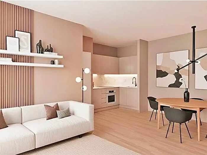 Appartamento trilocale in vendita in Via Corridoni, Bergamo