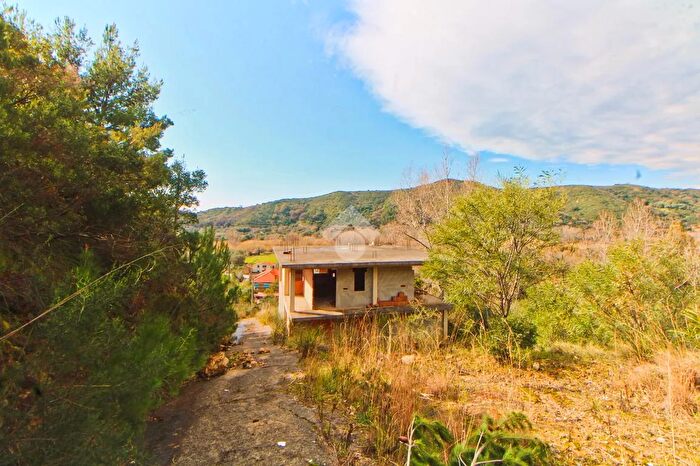 Casa bilocale in vendita in Via Srexss, Centola