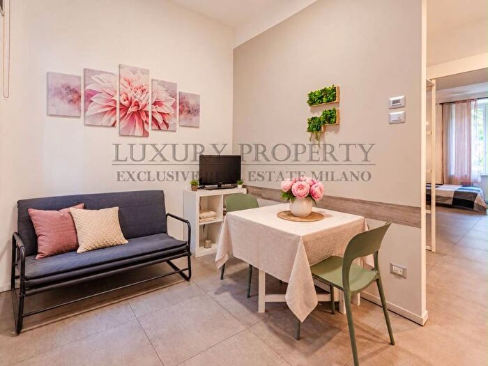 Appartamento bilocale in affitto in Via Pietro Borsieri, Isola, Milano