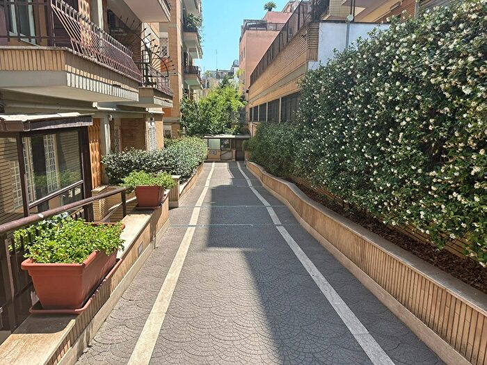 Appartamento bilocale in vendita in Via di Vigna Stelluti, Roma