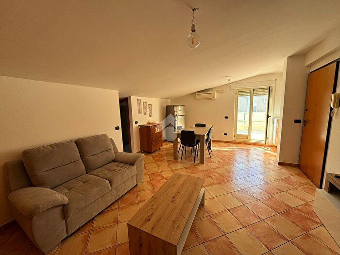 Appartamento trilocale in vendita in Via Santeramo, Altamura