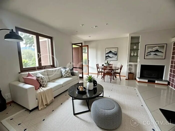 Casa con 5 locali in vendita in Arezzo