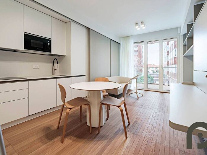 Appartamento monolocale in affitto in Via Stresa, Maggiolina, Milano