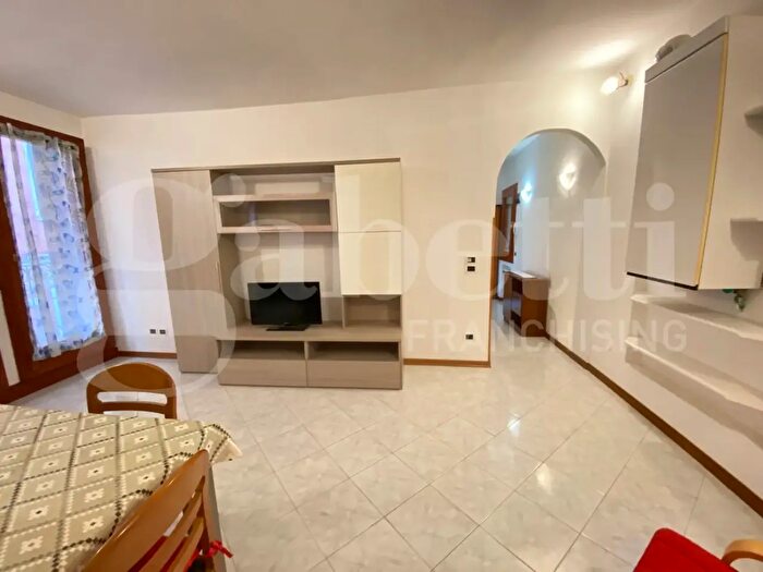 Appartamento trilocale in vendita in Cannaregio, Venezia