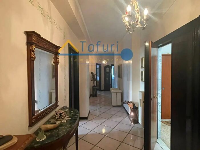 Appartamento con 6 locali in vendita in Via Pio X, Agropoli