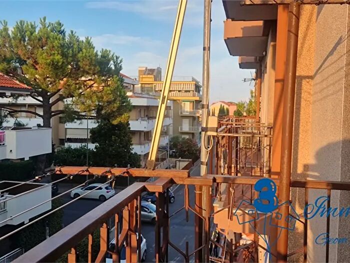Appartamento trilocale in vendita in Albenga