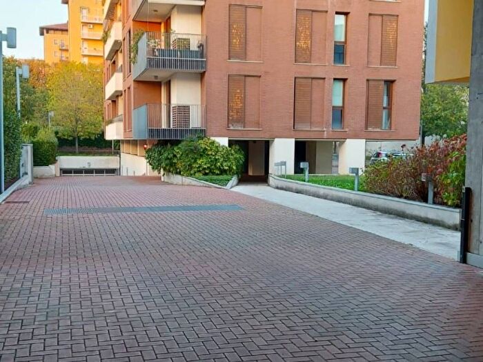 Appartamento trilocale in affitto in Via Rodolfo Vantini, Porta Milano, Brescia
