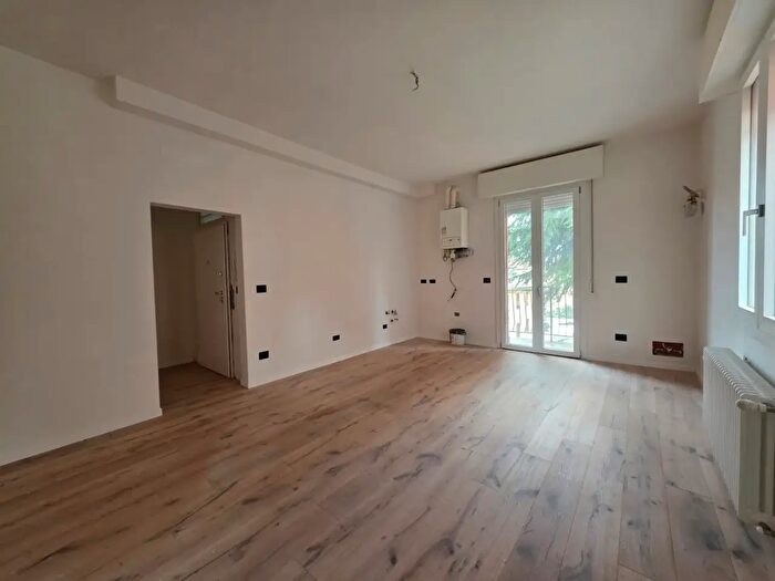 Appartamento quadrilocale in vendita in Via Calzavecchio, Casalecchio Di Reno