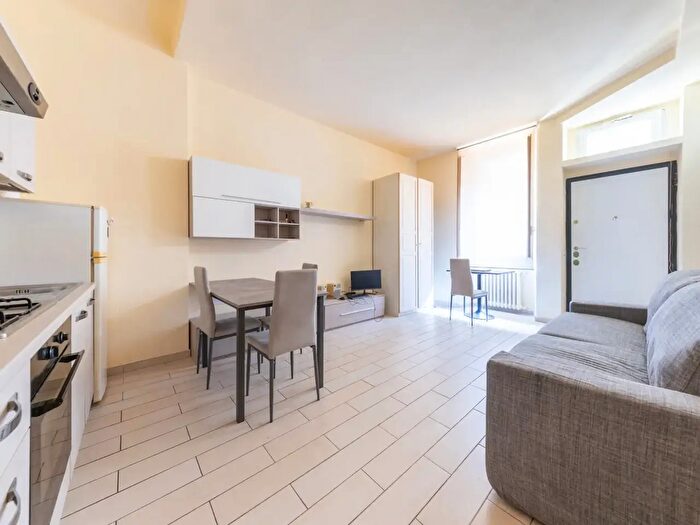 Appartamento monolocale in vendita in Via dell'Assunta, Milano
