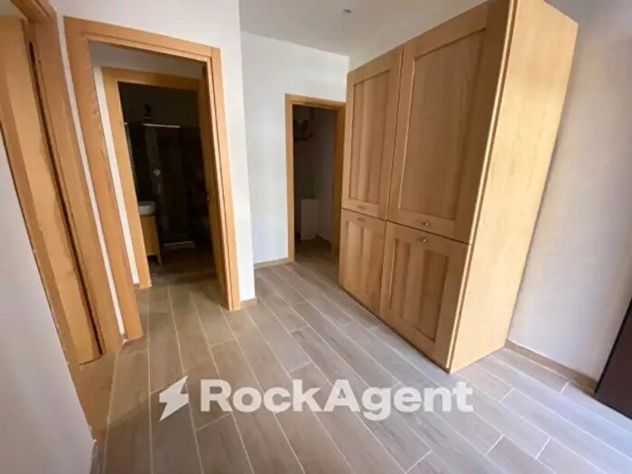 Appartamento trilocale in vendita in Via Andrea Scriattoli, Vetralla