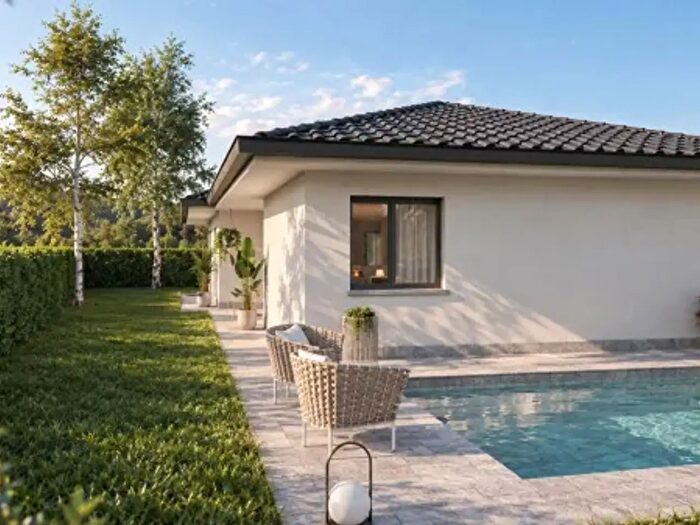 Casa quadrilocale in vendita in Via Piave, Appiano Gentile