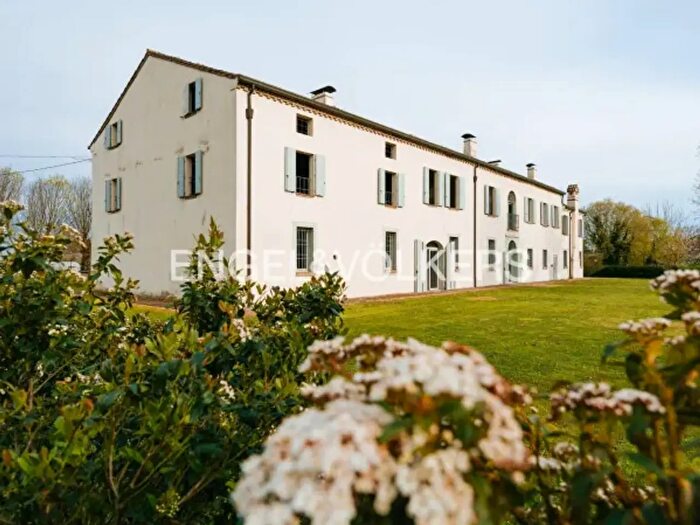 Casa con 6 locali in vendita in Via Ferrara, Ostellato