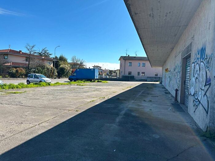 Casa in vendita in Via Giacomo Matteotti, Centro, Montirone