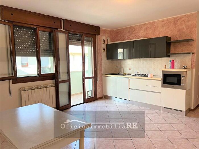 Appartamento bilocale in vendita in Via Za I Strada, Campolongo Maggiore