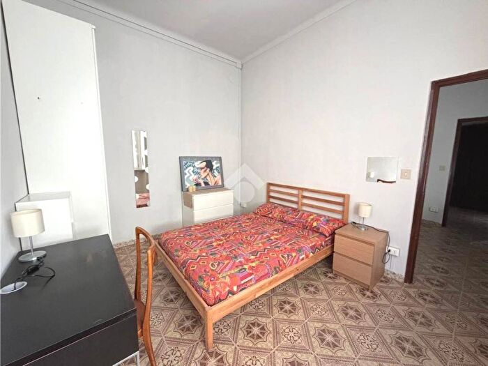 Appartamento trilocale in affitto in Piazza Santa Giulia, Vanchiglia, Torino