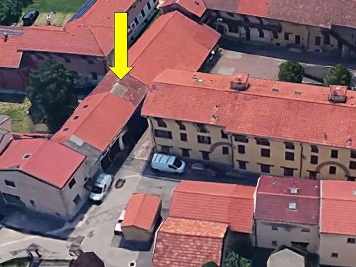 Casa bilocale in vendita in Via Don Minzoni, Burago Di Molgora
