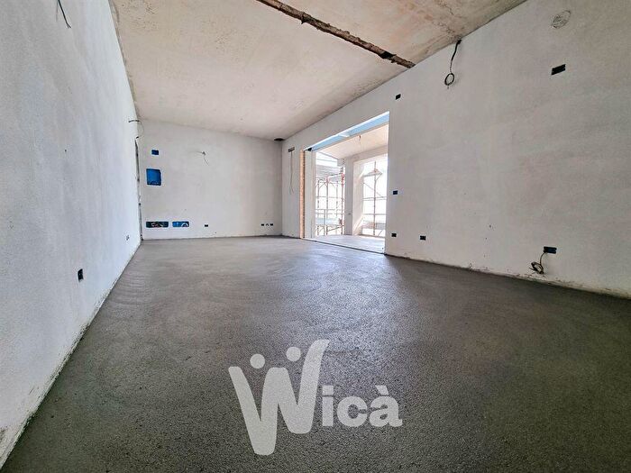 Appartamento trilocale in vendita in Cervia