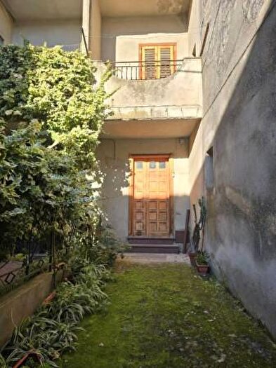 Casa con 6 locali in vendita in Via del Re, Francica
