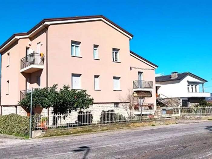 Appartamento quadrilocale in vendita in Via Bottica, Cannara