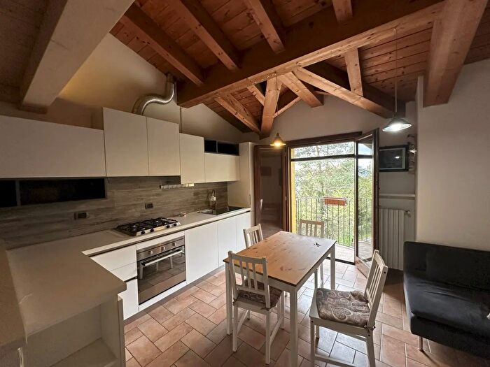 Appartamento trilocale in vendita in Via Santa Lucia i, Imola