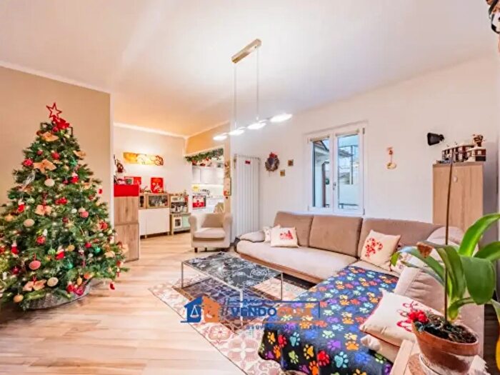 Appartamento trilocale in vendita in Via Lazzaro Spallanzani, Massa