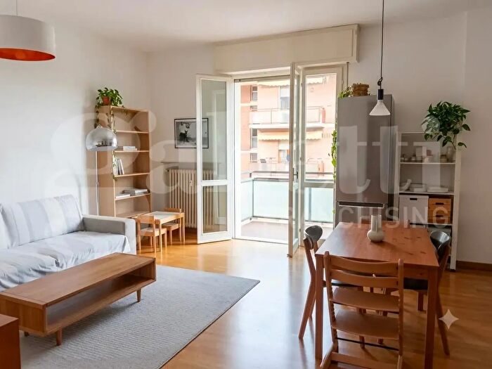 Appartamento quadrilocale in affitto in Via Nino Bixio, Cesena