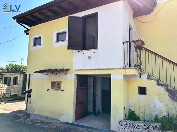 Casa quadrilocale in vendita in Via Fresine Vasciotte, Ferentino