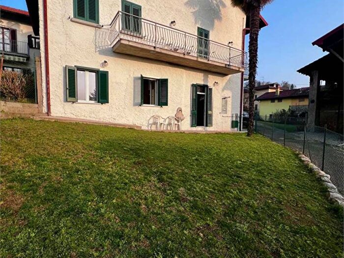 Appartamento bilocale in affitto in Pasubio, Centro, Taino