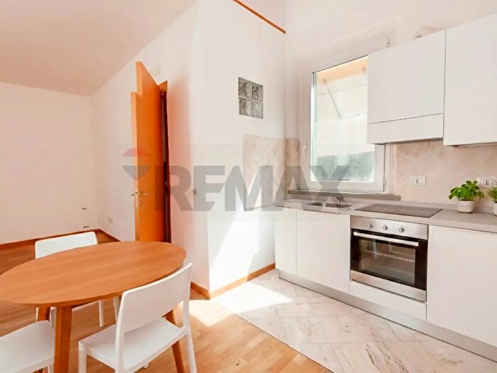 Appartamento bilocale in vendita in Jesi